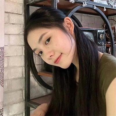 走夜路的男人